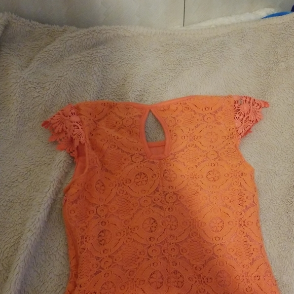 Dress - Picture 3 of 4